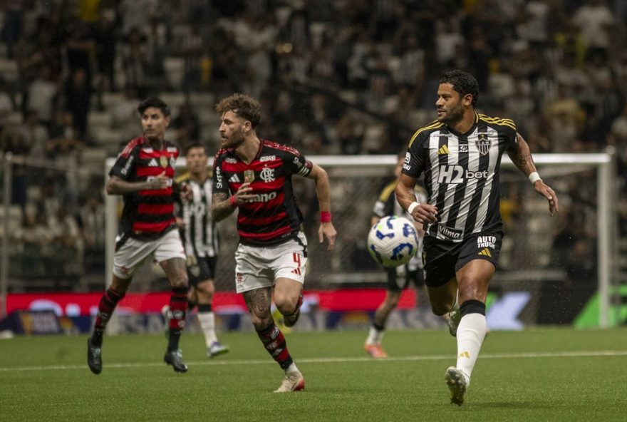 MG - BELO HORIZONTE - 25/11/2025 - BRASILEIRO A 2025, ATLETICO-MG X FLAMENGO -Hulk jogador do Atletico-MG durante partida contra o Flamengo no estadio Arena MRV pelo campeonato Brasileiro A 2025. Foto: Fernando Moreno/AGIF