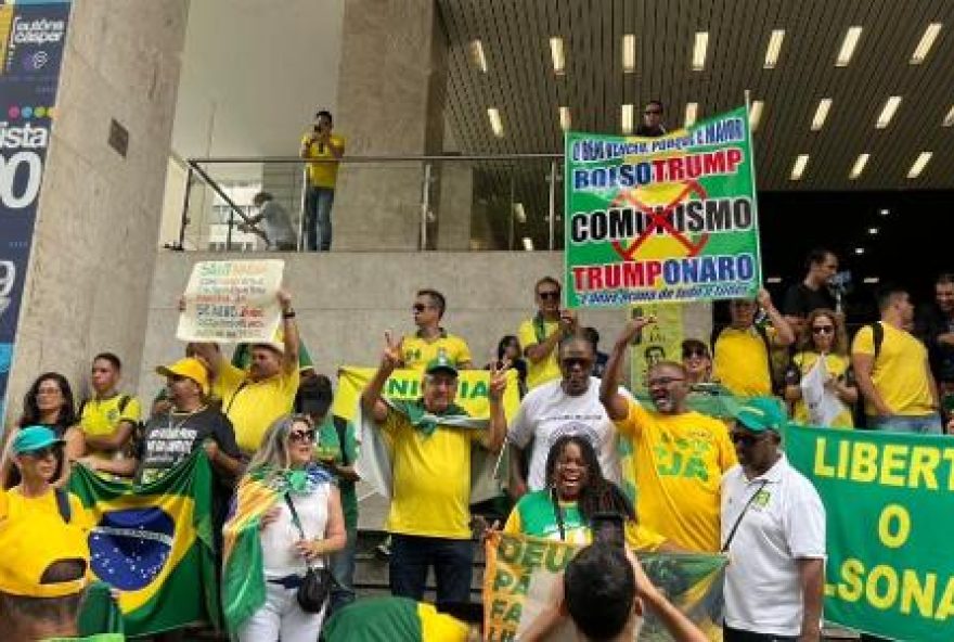 ato-pela-anistia-de-bolsonaro-fecha-um-lado-da-avenida-paulista ato-pela-anistia-de-bolsonaro-fecha-um-lado-da-avenida-paulista