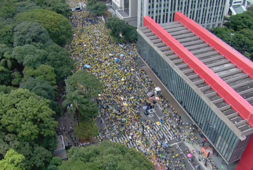 atos-contra-lula-e-stf-reunem-202C4-mil-em-sp-e-42C7-mil-no-rj2C-segundo-estimativas-da-usp atos-contra-lula-e-stf-reunem-202C4-mil-em-sp-e-42C7-mil-no-rj2C-segundo-estimativas-da-usp