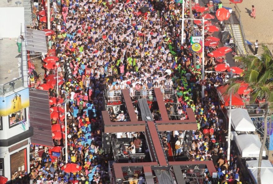 atrasos-e-engarrafamento3A-o-que-esta-causando-queixas-no-carnaval-de-salvador-2026 atrasos-e-engarrafamento3A-o-que-esta-causando-queixas-no-carnaval-de-salvador-2026