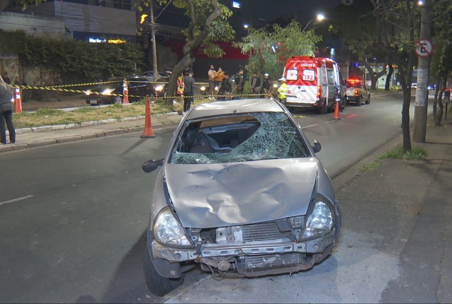 atropelamento-em-belo-horizonte3A-motorista-bate-em-carro-e-mata-crianca