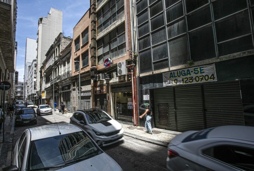 atropelamento-no-centro-do-rio-de-janeiro-deixa-dois-feridos3A-saiba-o-que-aconteceu-na-rua-buenos-aires