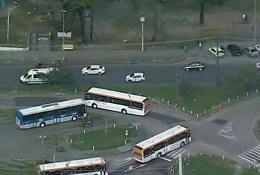 atropelamento-no-terminal-pelopidas-silveira3A-homem-ferido3B-mesma-local-onde-mulher-morreu-em-acidente-saiba-mais