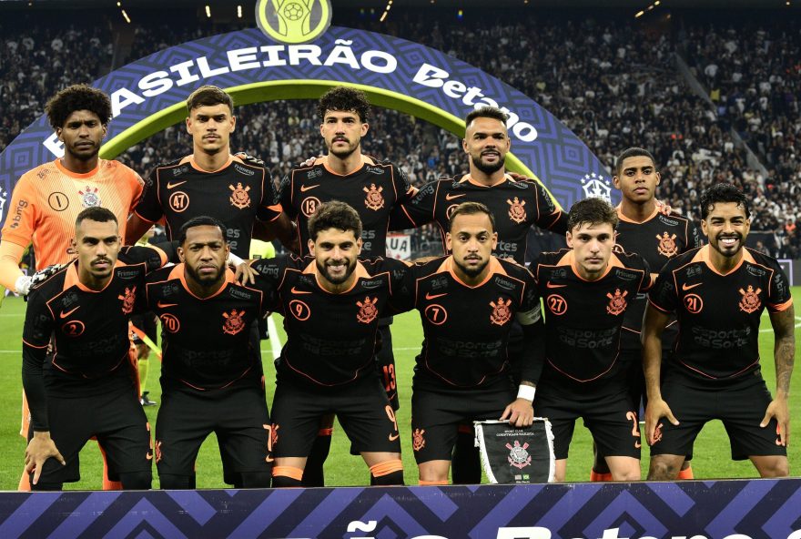 atuacoes-do-corinthians3A-yuri-alberto-perde-penalti-e-chances2C-mas-desencanta3B-de-suas-notas