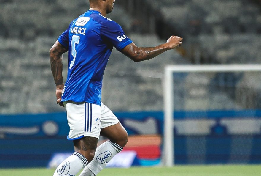 atuacoes-do-cruzeiro3A-walace-e-christian-brilham-em-vitoria-e-recebem-notas3B-confira-a-avaliacao