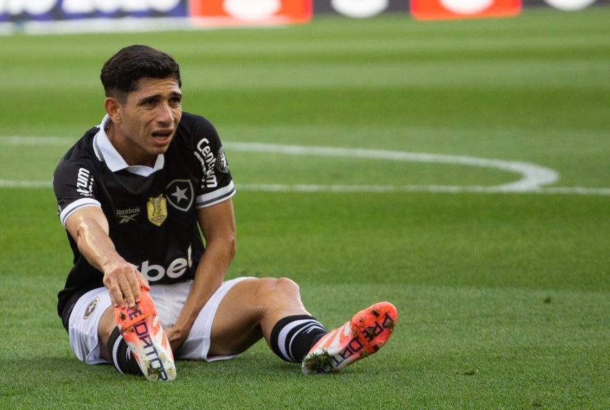 atualizacoes-dos-jogadores-machucados-do-botafogo3A-savarino2C-montoro2C-chris-ramos-2025 atualizacoes-dos-jogadores-machucados-do-botafogo3A-savarino2C-montoro2C-chris-ramos-2025