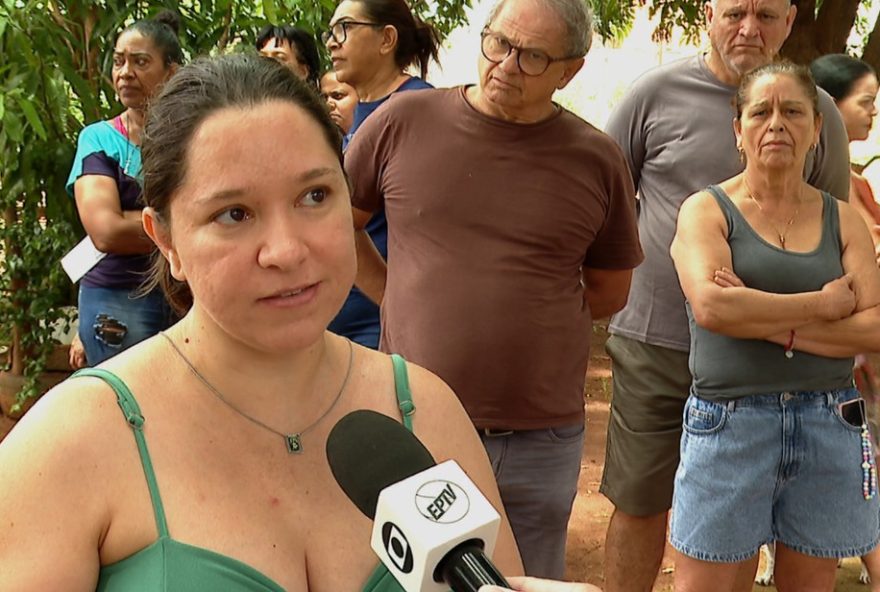 aumento-do-iptu-e-taxa-de-residuos-revoltam-moradores-em-pontal2C-sp aumento-do-iptu-e-taxa-de-residuos-revoltam-moradores-em-pontal2C-sp