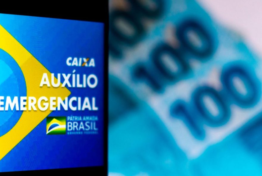 Segundo a Caixa, 823 mil pais solteiros receberá o benefício.