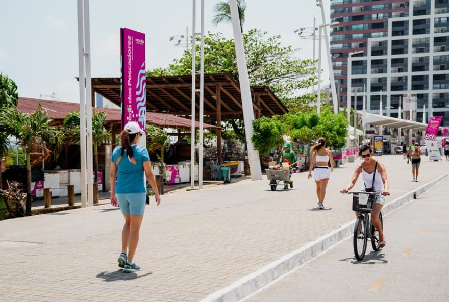 av.-beira-mar-em-fortaleza-tera-faixa-exclusiva-para-pedestres-aos-fins-de-semana