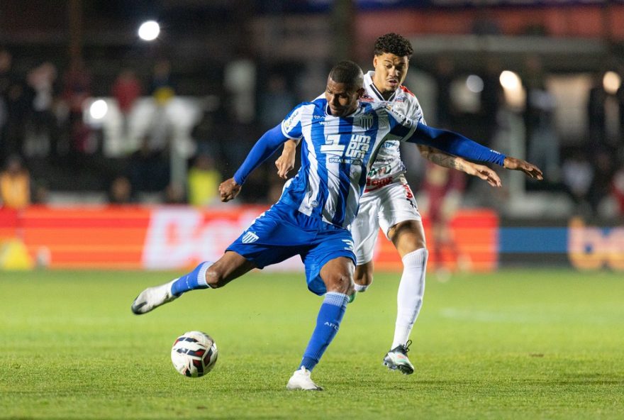 avai-perde-posicoes-no-ranking-de-acesso-da-serie-b3A-confira-as-chances-atualizadas
