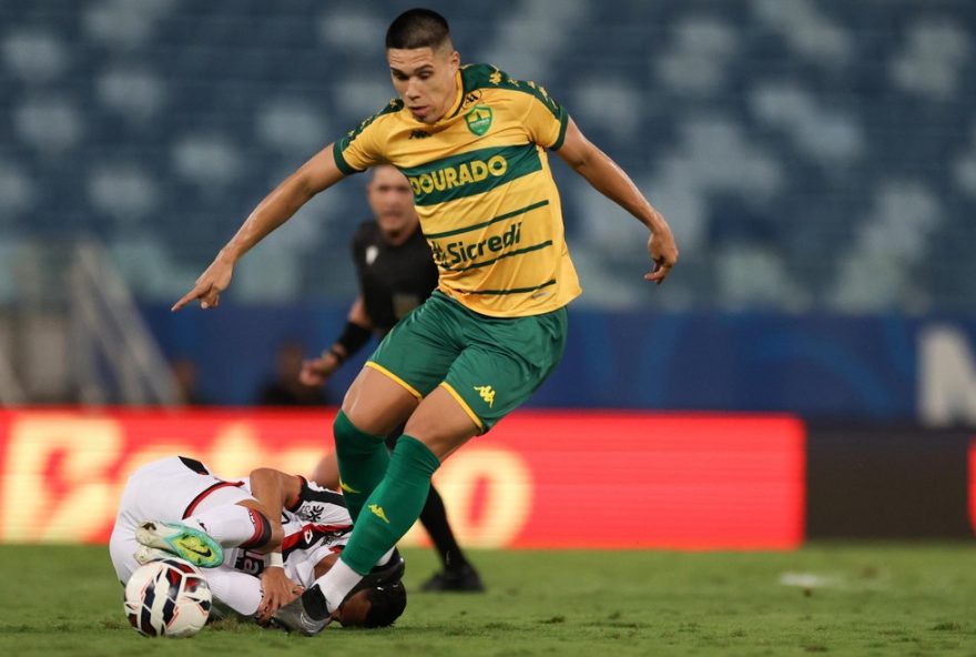 avaliacao-das-atuacoes-do-cuiaba3A-destaque-para-mateusinho-e-calebe-em-empate-com-atletico-go-na-serie-b