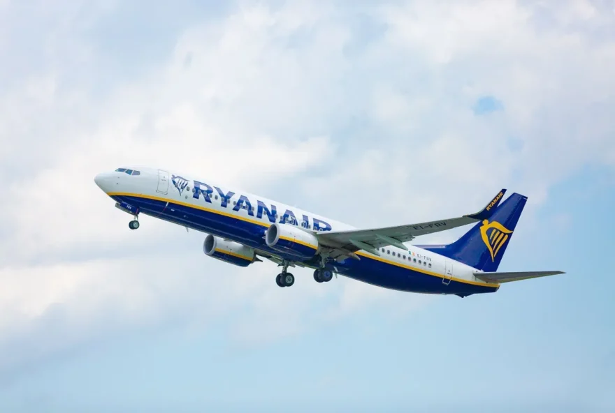 aviao-da-ryanair-europa