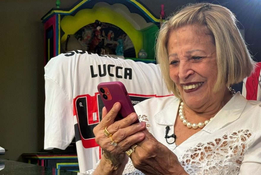 avo-sao-paulina-se-emociona-com-ascensao-do-neto-craque-lucca0A0A