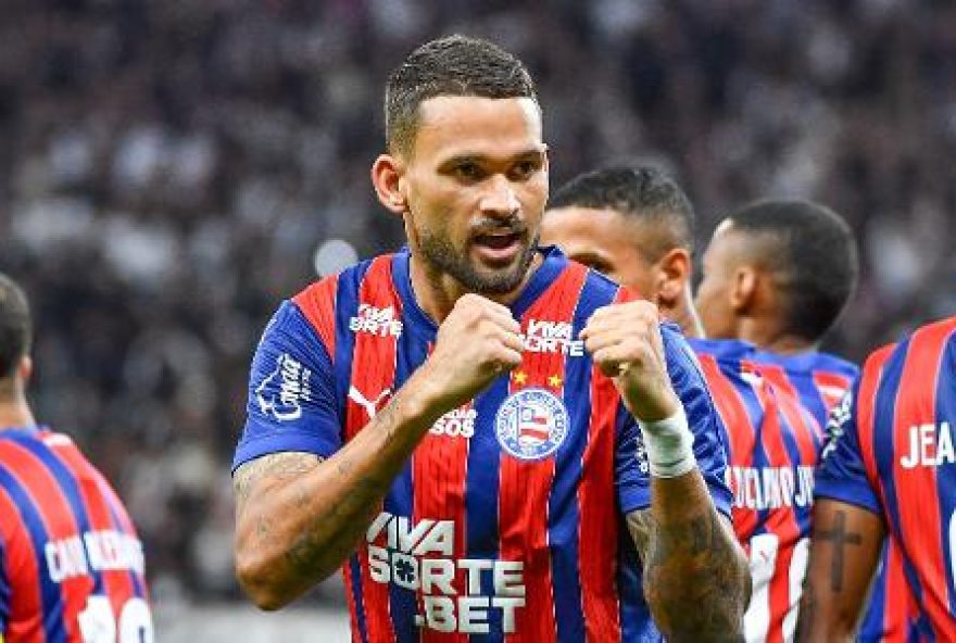 bahia-surpreende-e-vence-corinthians-com-gol-rapido-e-polemicas-com-o-var