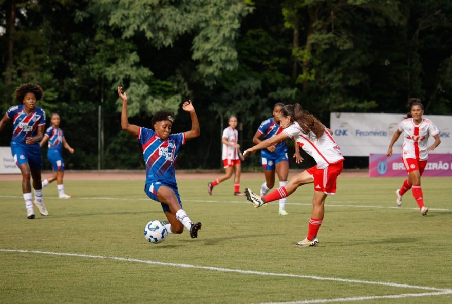 bahia-vence-inter-de-virada-na-estreia-do-brasileirao-feminino-2025