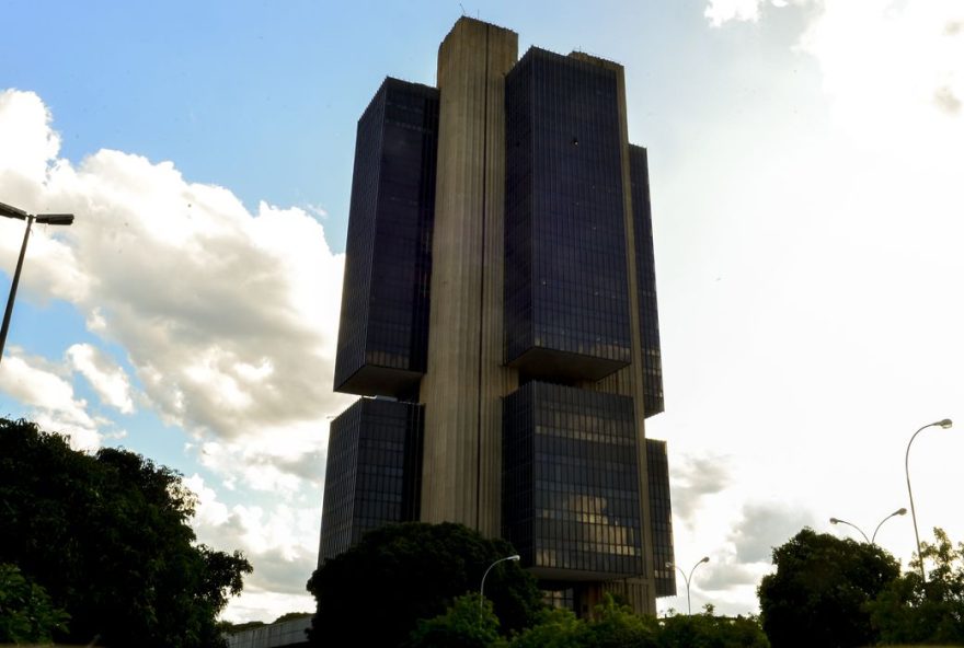 Para a inflação, o boletim manteve a tendência de recuo pela sétima semana consecutiva
(Foto: Reprodução/ Agência Brasil)