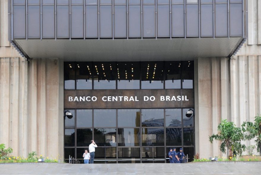 Beneficiários já poderão consultar valor esquecido no novo site na próxima segunda-feira (14).