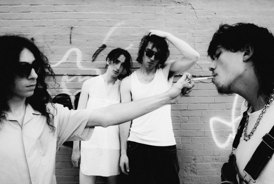 banda-salvacao-do-rock-recebe-elogios2C-mas-numeros-modestos3A-o-que-esperar-da-de3F banda-salvacao-do-rock-recebe-elogios2C-mas-numeros-modestos3A-o-que-esperar-da-de3F