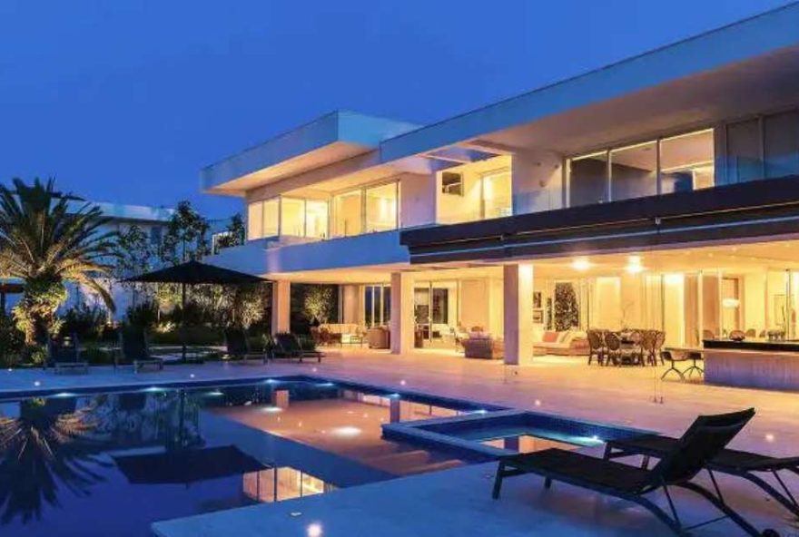 banqueiro-recebeu-moraes-para-jantar-em-mansao-de-r24-36-milhoes banqueiro-recebeu-moraes-para-jantar-em-mansao-de-r24-36-milhoes