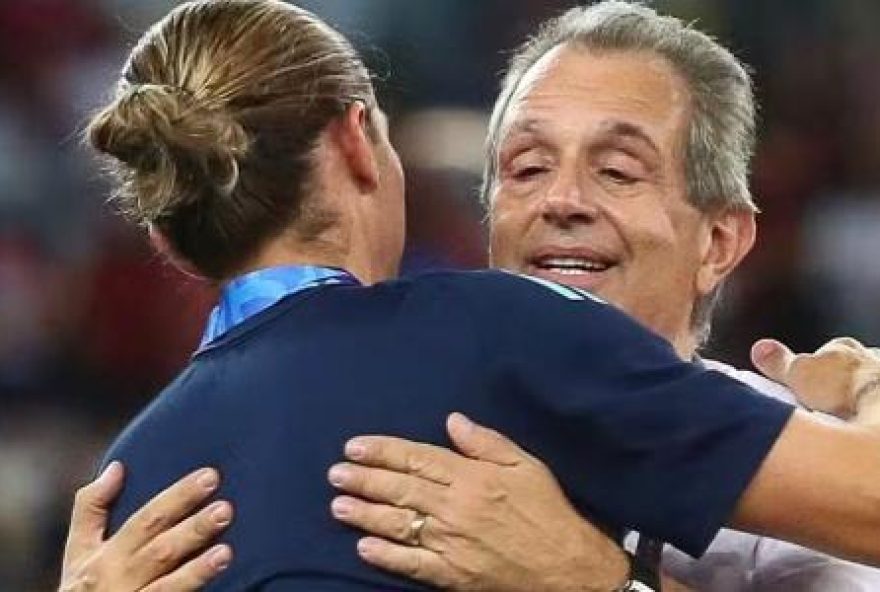 bap-diz-que-tentou-correcao-e-nao-via-futuro-vencedor-com-filipe-luis bap-diz-que-tentou-correcao-e-nao-via-futuro-vencedor-com-filipe-luis