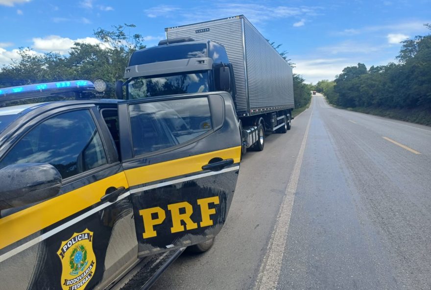 barragem-com-risco-de-rompimento2C-resgate-de-cavalo-ilhado-e-acidente-com-onibus-na-br-251 barragem-com-risco-de-rompimento2C-resgate-de-cavalo-ilhado-e-acidente-com-onibus-na-br-251