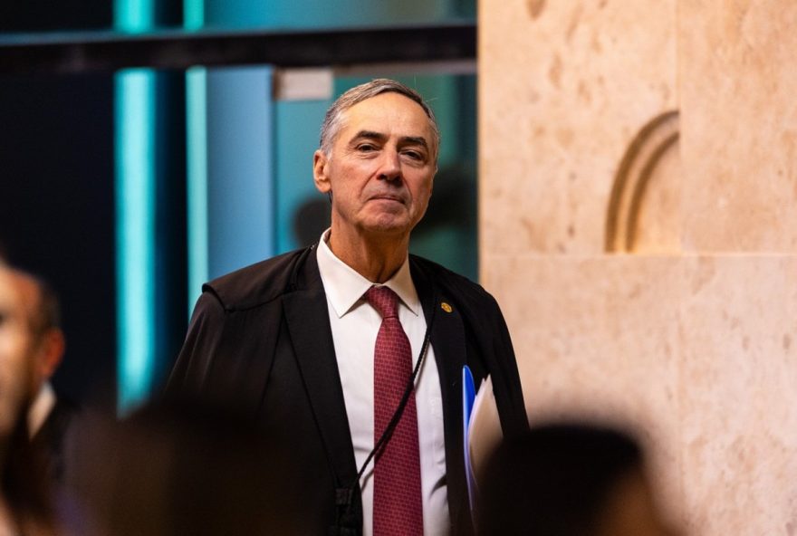 barroso-anuncia-aposentadoria-antecipada-do-stf-e-abre-corrida-por-sucessao3A-hora-de-seguir-novos-rumos