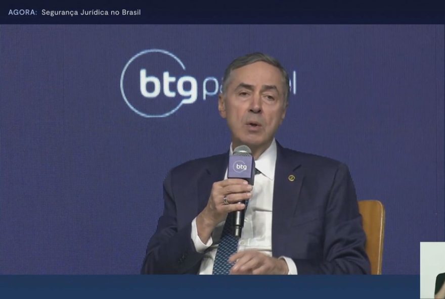 barroso-pede-punicao-adequada-para-evitar-novo-golpe-de-estado3A-denuncia-contra-bolsonaro-e-mais-33