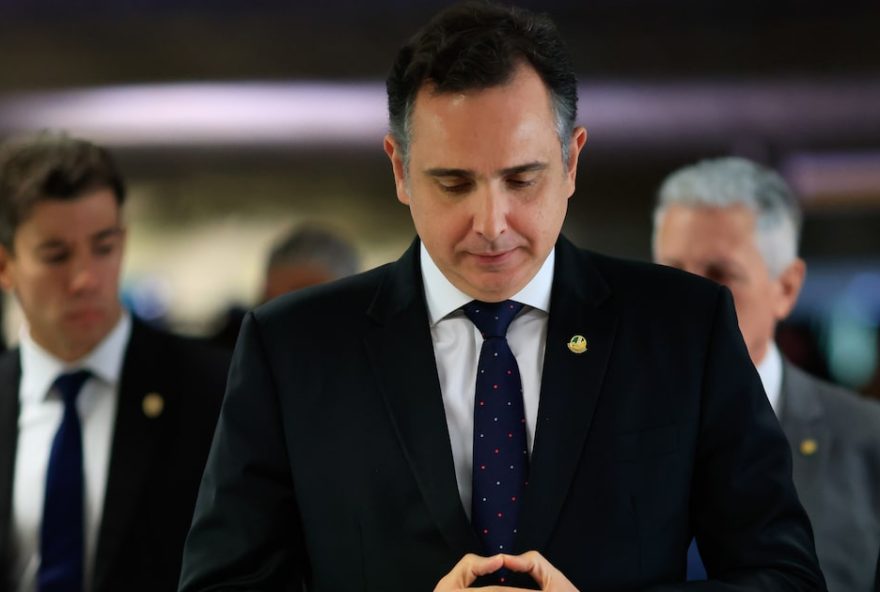 bastidores3A-pacheco-quer-encerrar-vida-publica-mas-diz-que-vai-submeter-decisao-aos-pares-em-minas