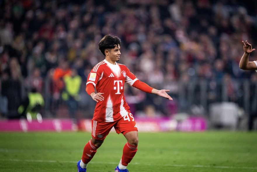 bayern-de-munique-4-x-1-borussia-monchengladbach3A-jovem-brasileiro-estreia-no-campeonato-alemao bayern-de-munique-4-x-1-borussia-monchengladbach3A-jovem-brasileiro-estreia-no-campeonato-alemao