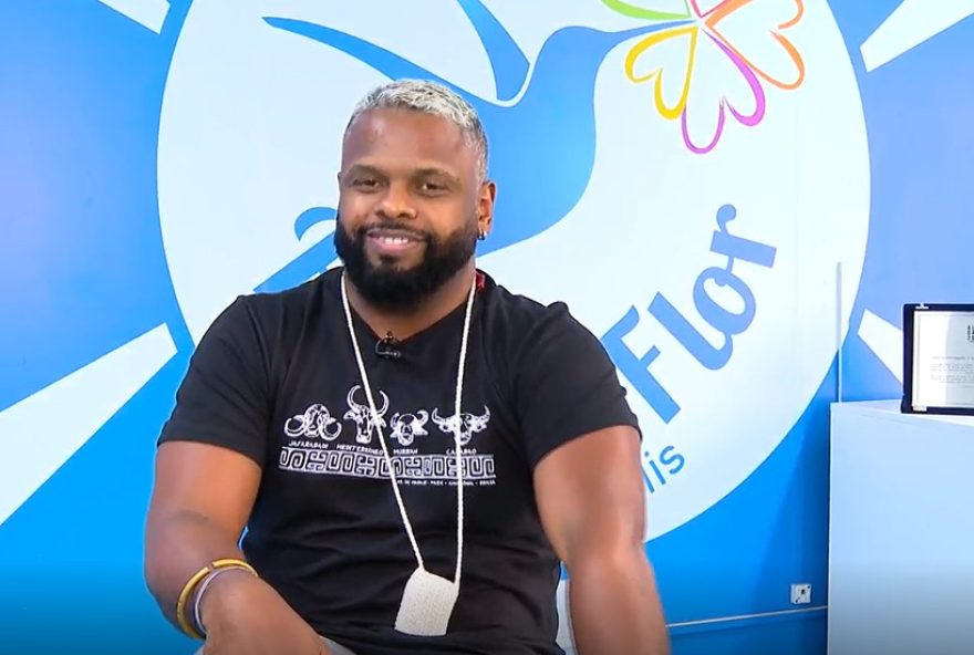 beija-flor-transforma-a-sapucai-em-cortejo3A-enredo-sobre-bembe-do-mercado-da-bahia-rumo-ao-bi-no-carnaval-2026 beija-flor-transforma-a-sapucai-em-cortejo3A-enredo-sobre-bembe-do-mercado-da-bahia-rumo-ao-bi-no-carnaval-2026