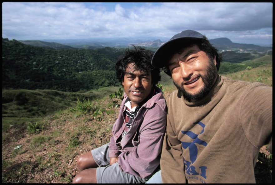 belem-410-anos3A-ailton-krenak-e-fotografo-hiromi-nagakura-se-reencontram-na-amazonia belem-410-anos3A-ailton-krenak-e-fotografo-hiromi-nagakura-se-reencontram-na-amazonia