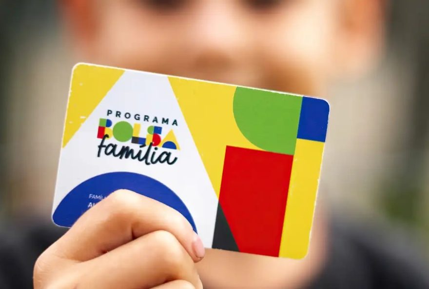 beneficiarios-do-bolsa-familia-em-feira-de-santana-devem-atualizar-dados-de-saude3A-prazo-encerra-na-proxima-semana.-saiba-mais