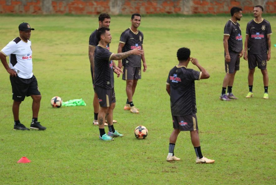 bernardo2C-ex-vasco2C-torce-por-titulo-do-clube-na-final-da-copa-do-brasil-no-maracana bernardo2C-ex-vasco2C-torce-por-titulo-do-clube-na-final-da-copa-do-brasil-no-maracana