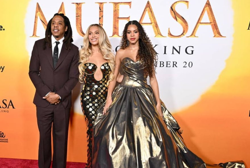 beyonce-leva-jay-z-a-estreia-de-mufasa3A-o-rei-leao-em-meio-a-acusacoes-de-estupro3A-estrategia-para-contornar-crise-de-imagem