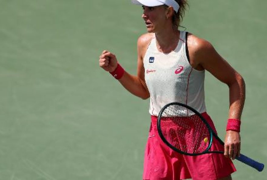 bia-haddad-avanca-a-terceira-rodada-do-us-open-com-atuacao-solida