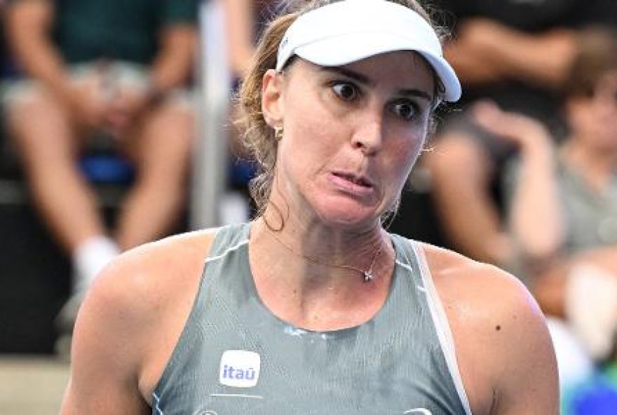 bia-haddad-e-derrotada-por-canadense-top-20-em-seu-retorno-ao-circuito bia-haddad-e-derrotada-por-canadense-top-20-em-seu-retorno-ao-circuito