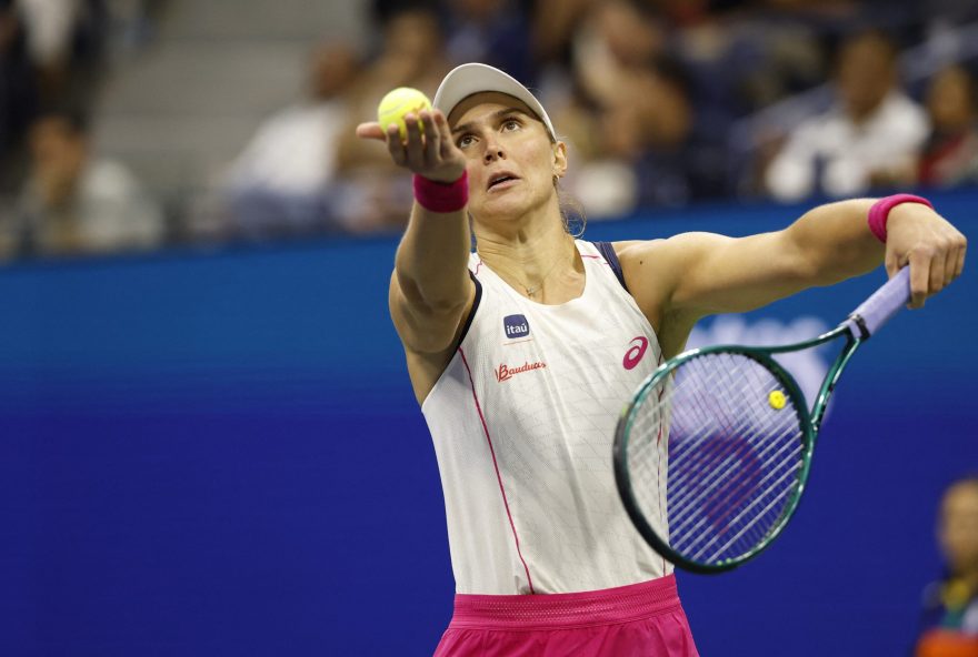 bia-haddad-e-eliminada-por-amanda-anisimova-apos-partida-no-us-open