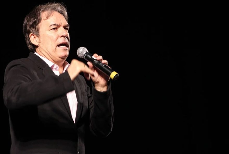 bispo-indicado-para-dar-assistencia-espiritual-a-bolsonaro-promete-oracoes2C-meditacao-e-leituras-biblicas-com-autorizacao-do-supremo bispo-indicado-para-dar-assistencia-espiritual-a-bolsonaro-promete-oracoes2C-meditacao-e-leituras-biblicas-com-autorizacao-do-supremo