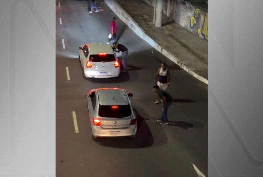 blitzes-da-lei-seca3A-homens-se-passam-por-motoristas-habilitados-e-cobram-por-servico-ilegal-importancia-da-fiscalizacao-e-conscientizacao-para-um-transito-seguro blitzes-da-lei-seca3A-homens-se-passam-por-motoristas-habilitados-e-cobram-por-servico-ilegal-importancia-da-fiscalizacao-e-conscientizacao-para-um-transito-seguro