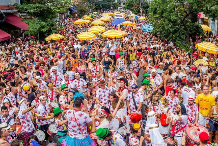 bloco-de-rua-em-pinheiros-no-carnaval-de-2019-1675193183480_v2_900x506