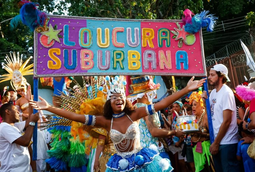 bloco-loucura-suburbana3A-25-anos-de-celebracao-da-saude-mental-nas-ruas-da-zona-norte-do-rio-de-janeiro