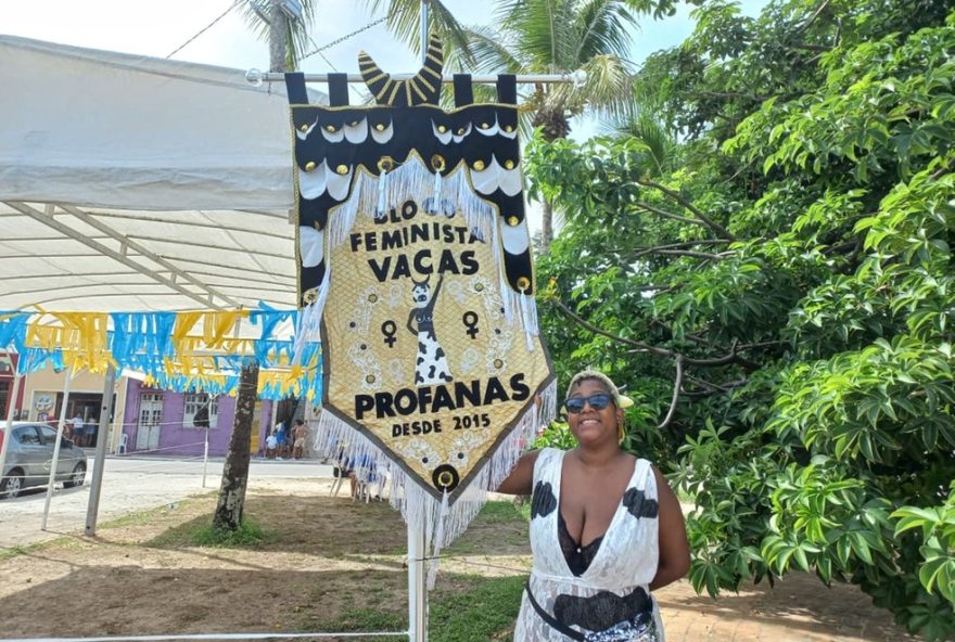 bloco-vaca-profana-de-olinda-homenageia-mulheres-trans-em-retorno-esperado bloco-vaca-profana-de-olinda-homenageia-mulheres-trans-em-retorno-esperado