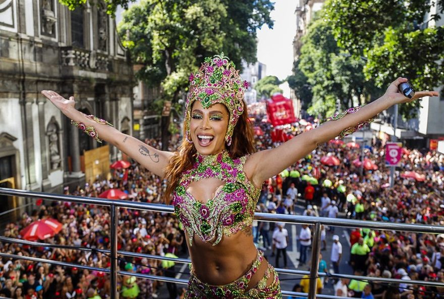 blocos-autorizados-agitam-o-carnaval-do-rio-de-janeiro-durante-o-fim-de-semana blocos-autorizados-agitam-o-carnaval-do-rio-de-janeiro-durante-o-fim-de-semana