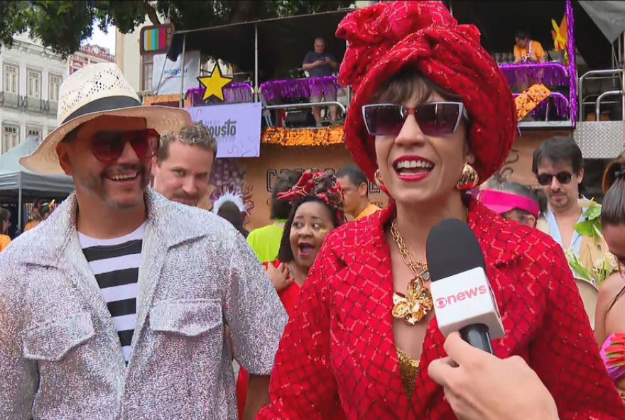 blocos-fogo-e-paixao-e-suvaco-de-cristo-agitam-o-rio-de-janeiro blocos-fogo-e-paixao-e-suvaco-de-cristo-agitam-o-rio-de-janeiro