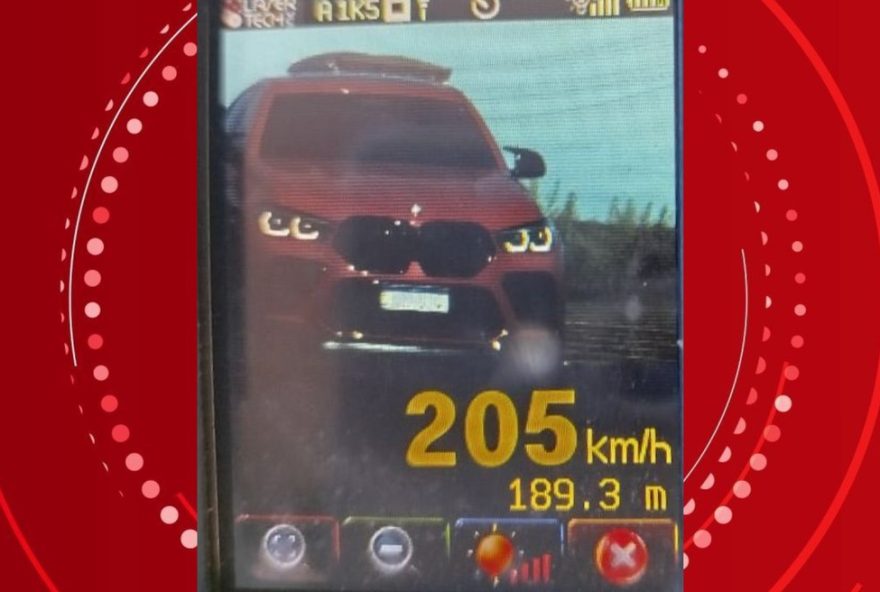 bmw-e-flagrada-a-205-km2Fh-na-br-163-em-cascavel3A-motorista-tem-cnh-suspensa.-infracao-grave-rende-multa-de-r24-880.41 bmw-e-flagrada-a-205-km2Fh-na-br-163-em-cascavel3A-motorista-tem-cnh-suspensa.-infracao-grave-rende-multa-de-r24-880.41