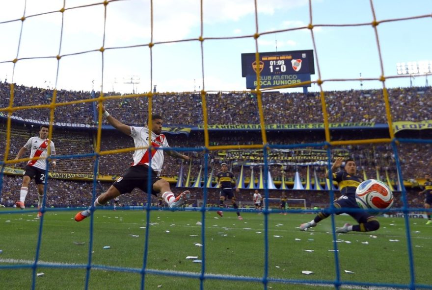 boca-juniors-garante-vaga-na-libertadores-2026-com-vitoria-sobre-o-river-plate