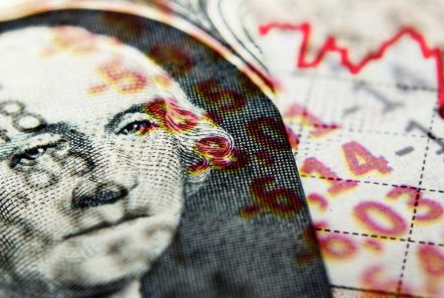 bolsa-tem-melhor-ano-e-o-dolar-a-maior-queda-desde-2016 bolsa-tem-melhor-ano-e-o-dolar-a-maior-queda-desde-2016