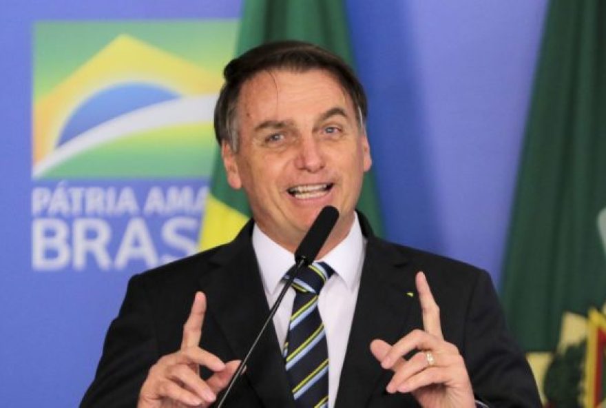 bolsonaro-agb-sorrindo-e1622162709836