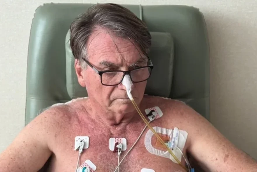 bolsonaro-e-internado-apos-crise-e-falta-de-ar