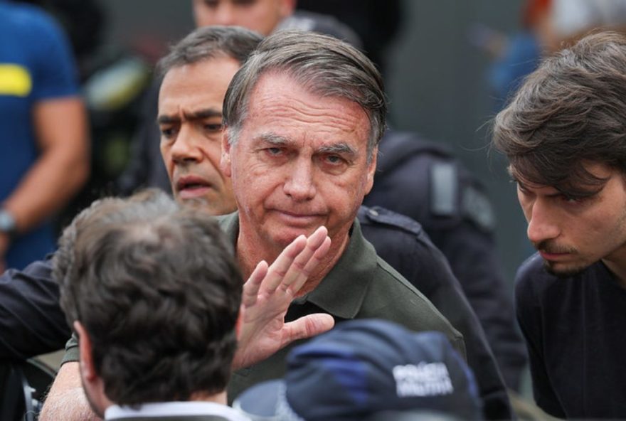 bolsonaro-pede-a-moraes-por-prisao-domiciliar-antes-de-possivel-transferencia-para-papuda